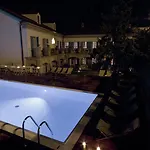 Dell' Orso Bevitore Bed & Breakfast Verduno