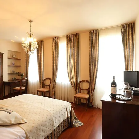 Frühstückspension Dell' Orso Bevitore 4*