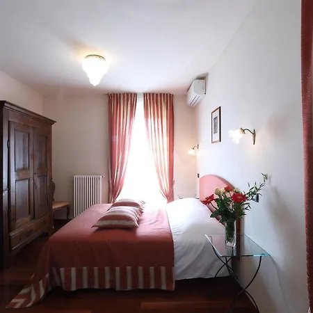 Bed and Breakfast Dell' Orso Bevitore Verduno