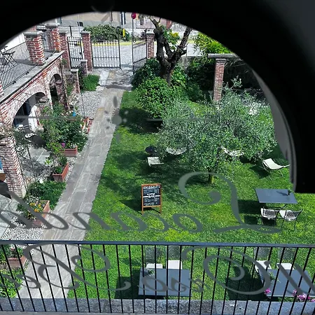 Dell' Orso Bevitore Bed and Breakfast 4*