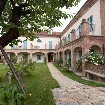 Dell' Orso Bevitore Frühstückspension Verduno