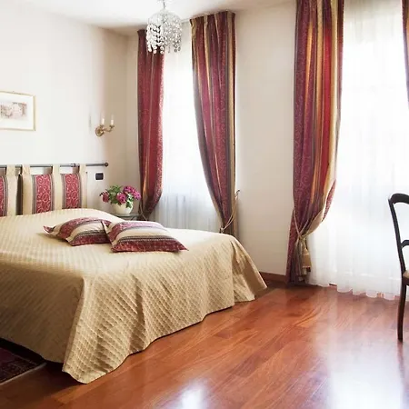 Dell' Orso Bevitore Bed & Breakfast