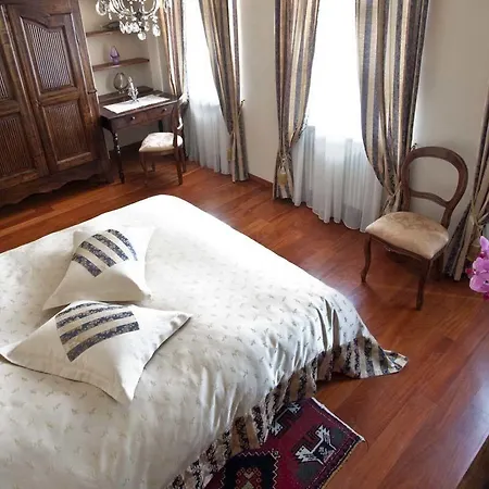 Dell' Orso Bevitore Bed and Breakfast Verduno