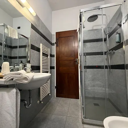 Dell' Orso Bevitore 4*