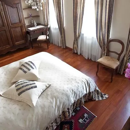 Dell' Orso Bevitore Bed & Breakfast 2*